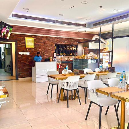 New Dream Plaza Hotel Apartment Дубай Екстериор снимка