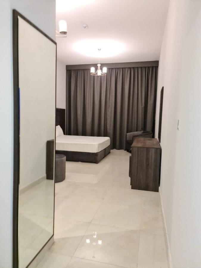 New Dream Plaza Hotel Apartment Дубай Екстериор снимка