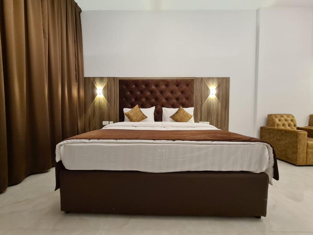 New Dream Plaza Hotel Apartment Дубай Екстериор снимка