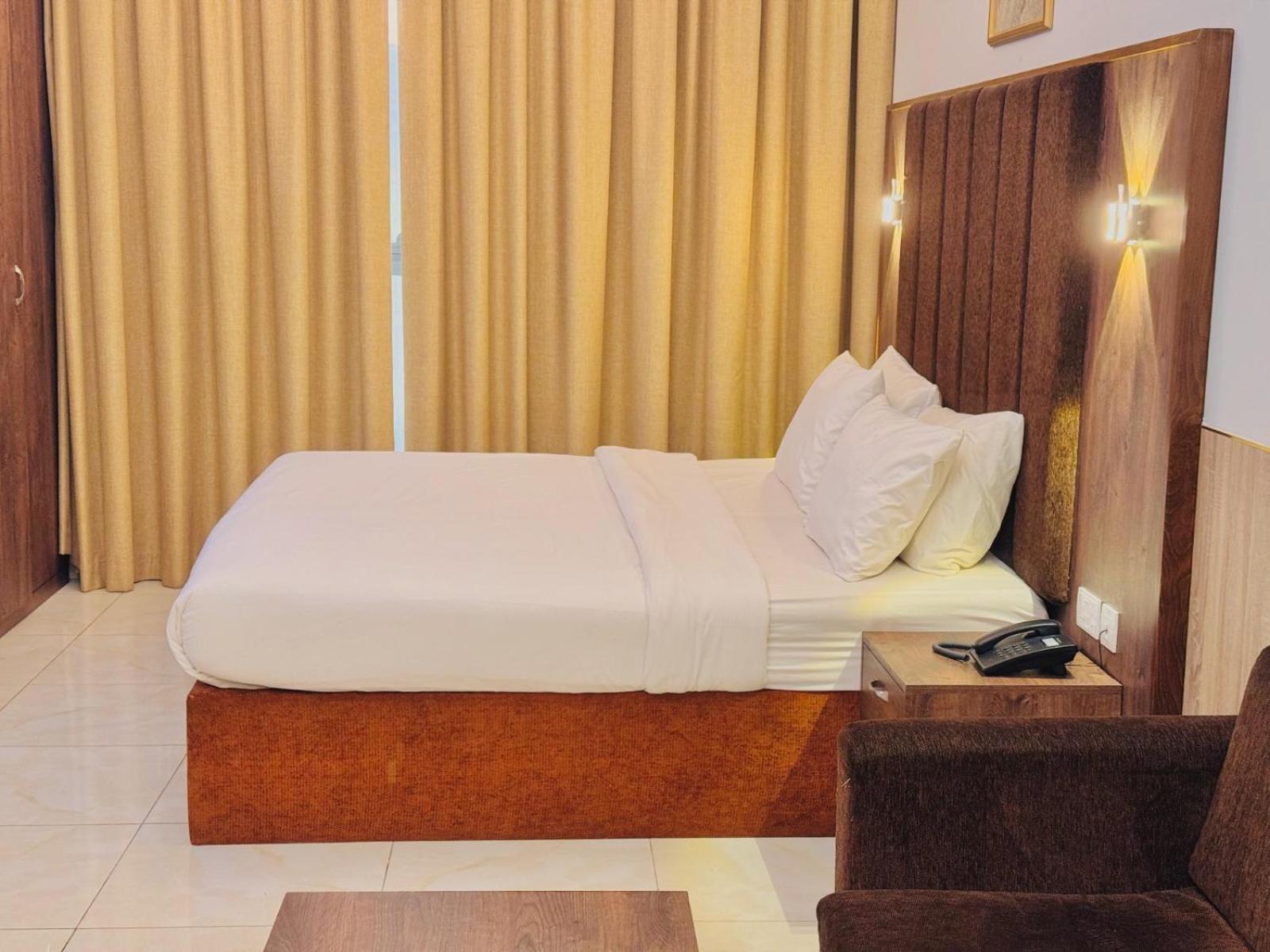New Dream Plaza Hotel Apartment Дубай Екстериор снимка