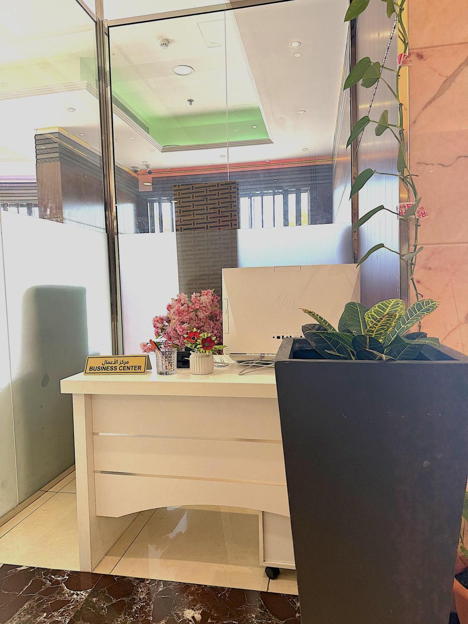 New Dream Plaza Hotel Apartment Дубай Екстериор снимка